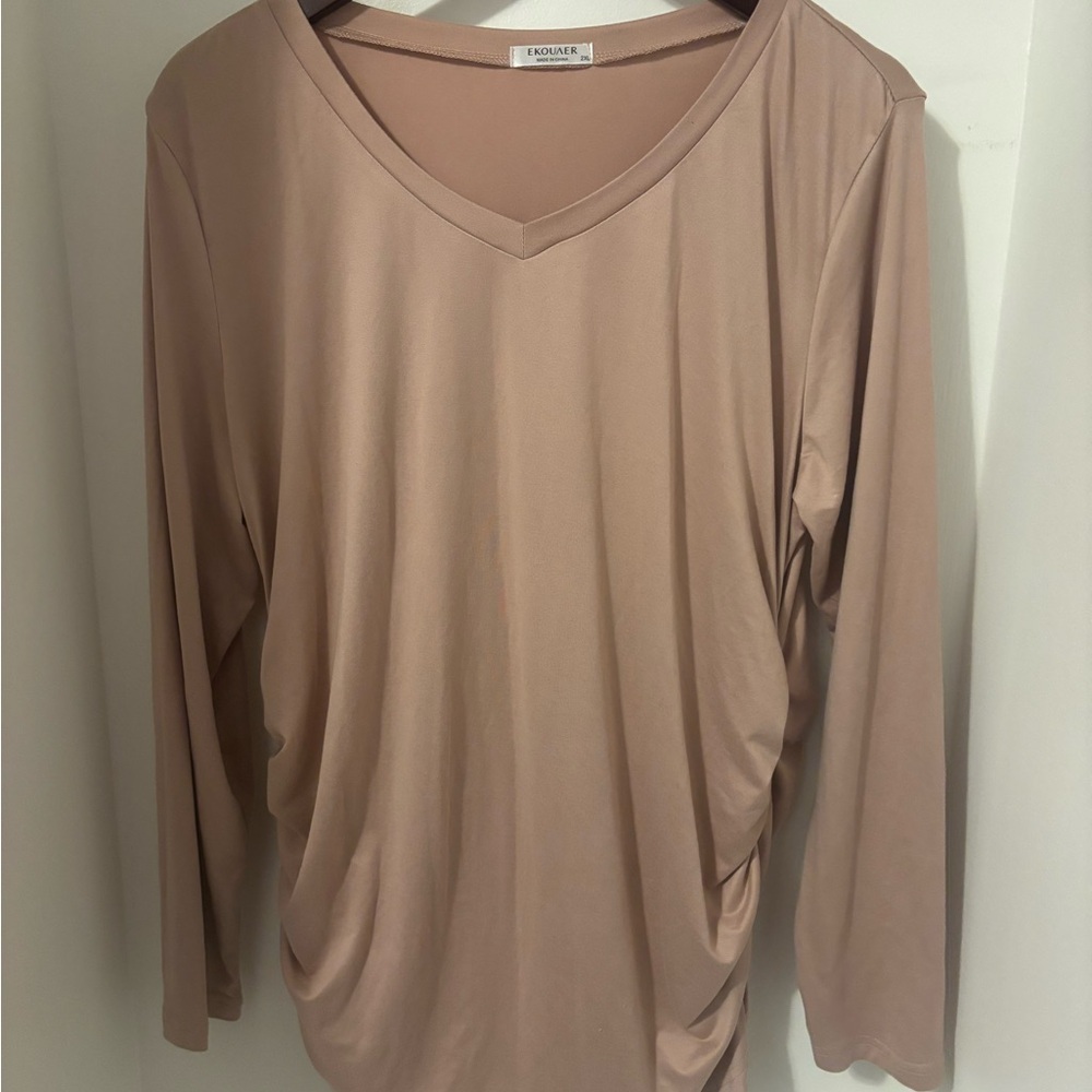 Women’s Long Sleeve Champagne Color Top Stretch Rouched Sides Ekouaer Size 2XL